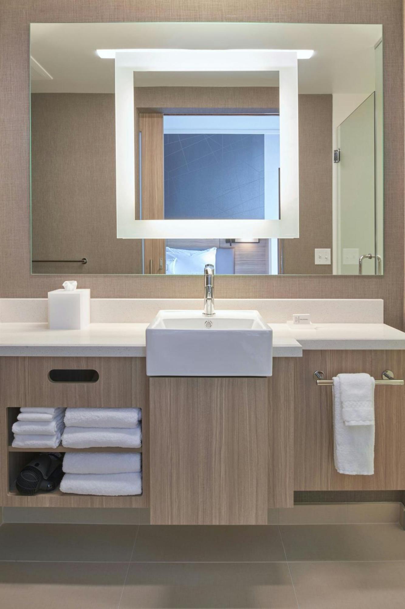 Springhill Suites By Marriott East Lansing University Area, Lansing Area Exterior photo